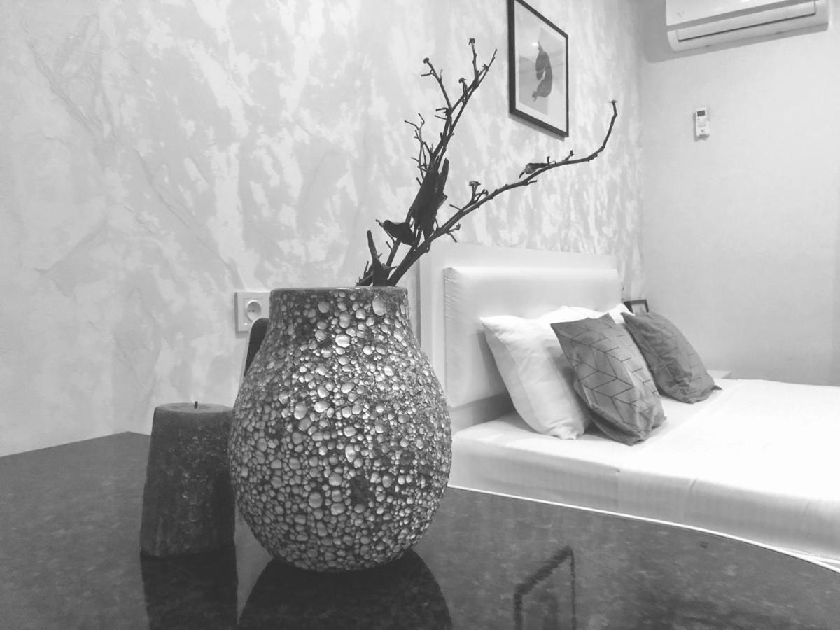 The Blue Perl 3 Apartment Batumi Bagian luar foto