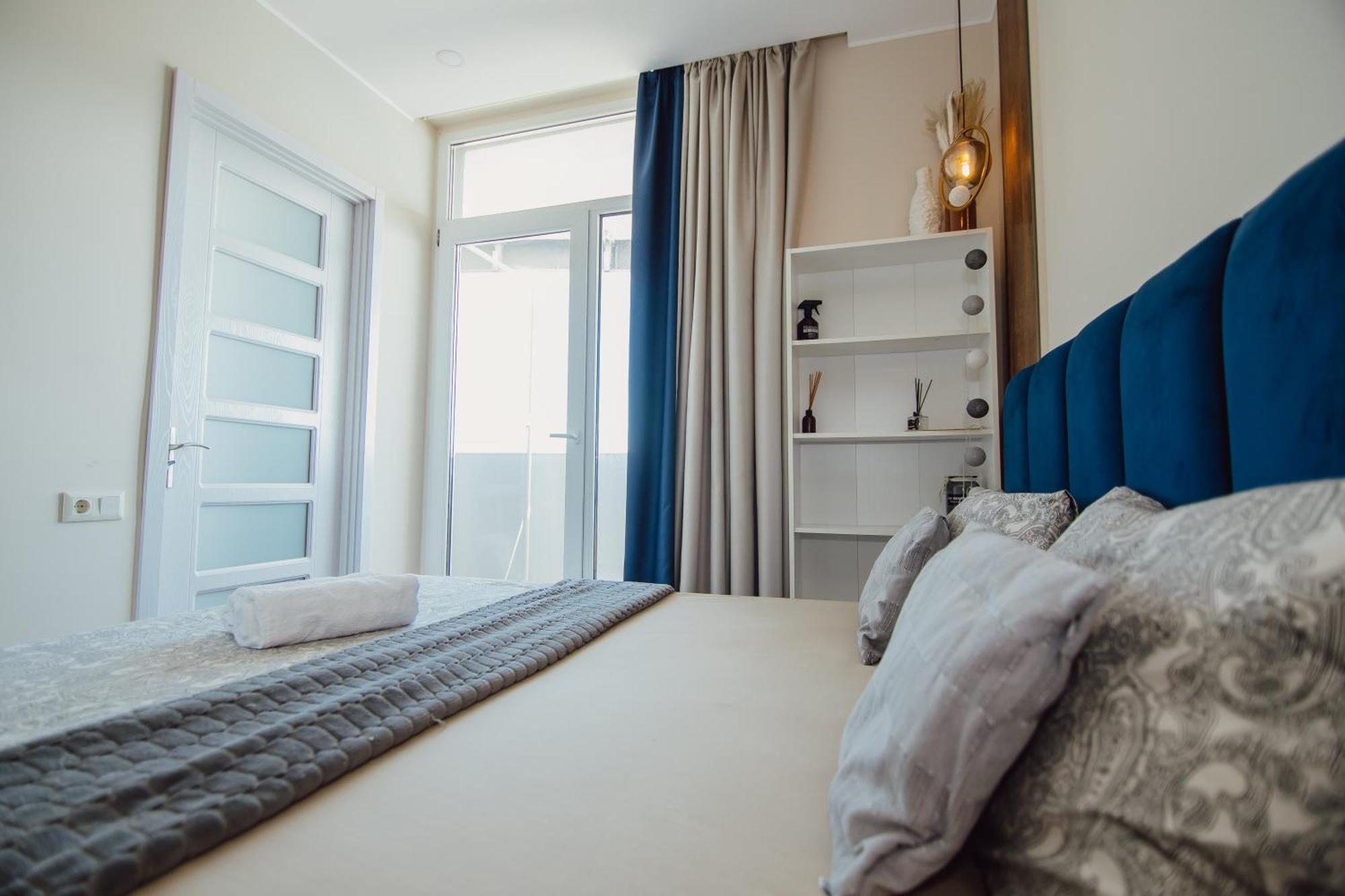 The Blue Perl 3 Apartment Batumi Bagian luar foto